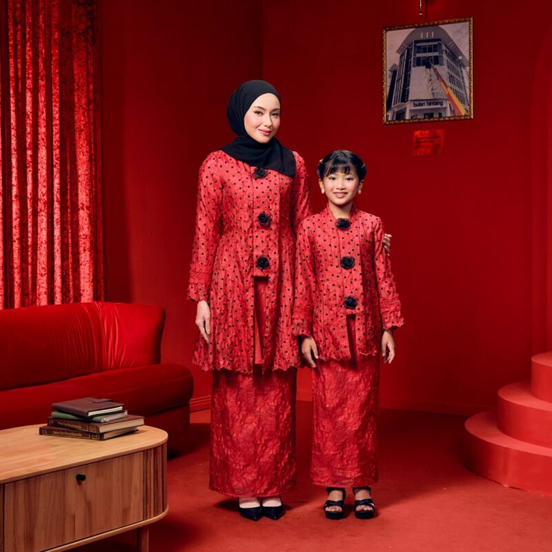 Delisha - Scarlet Red