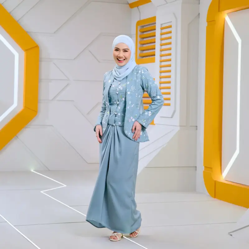 Lunia - Airforce Blue