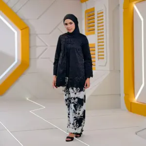 Seline - Raven Black